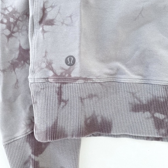 lululemon Ready to Roll Crew
Shibori Gris Magnum - Picture 3 of 3